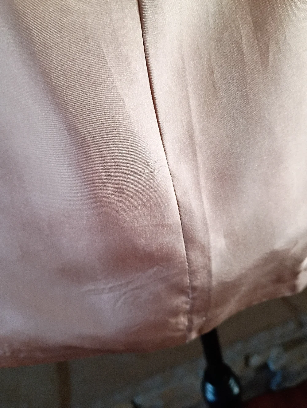 J. Crew 100% Silk Beige Tan Pink Mauve Ruffled Button Sleeveless Top Size 6 - Picture 12 of 16